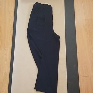 UNIQLO CROPPED NAVY FLARE SUIT PANTS